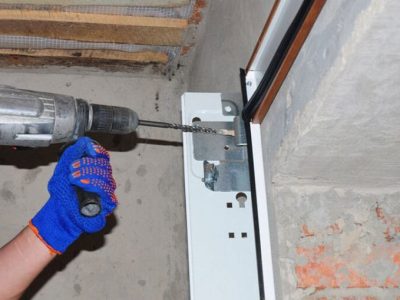 roller-door-installation-768×509 roller-door-installation-768x509